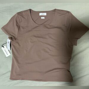 Babaton Contour Tee NWT